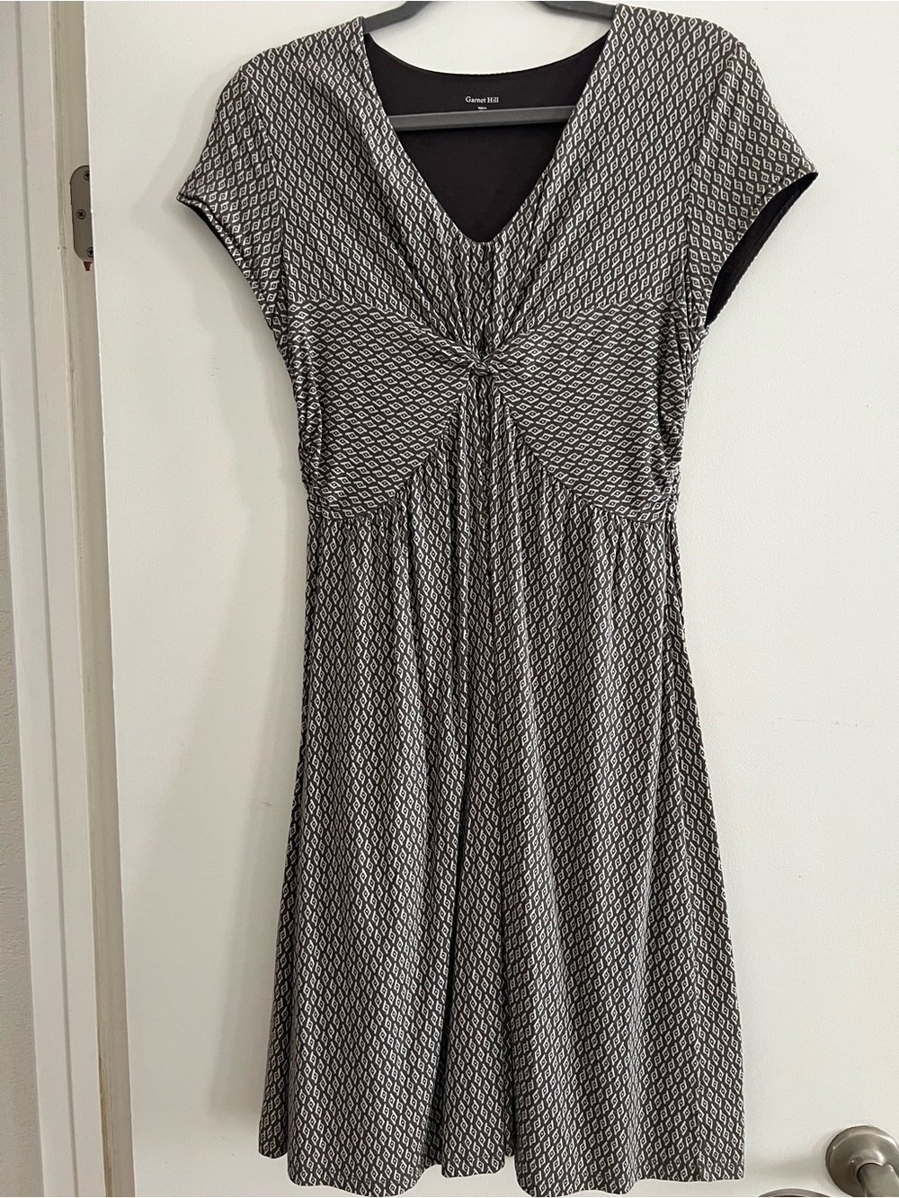 Garnet Hill Gray & White Twist-Front Midi Dress